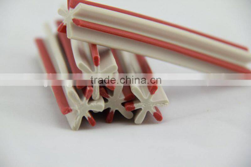 fish larva (two-tone straight hexagonal natural dog chews)