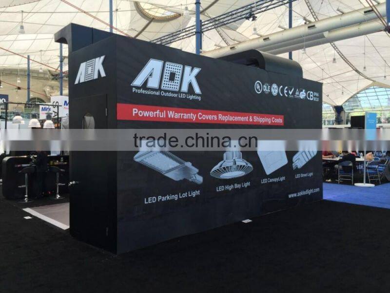 Industrial 120W UFO LED High Bay Light IP66 Dimmable for Warehouse Factory Supermarket