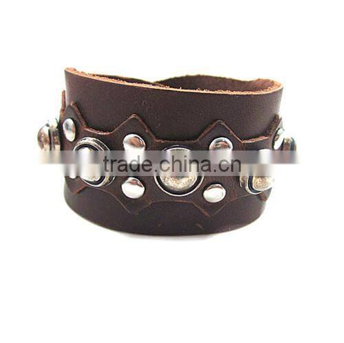 Wide Punk Rivet Fashion Man's Leather Belt Bangle Bracelet