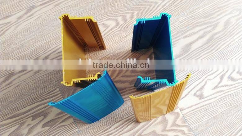 Extruded aluminum heatsink controller enclosure for electric vehicles