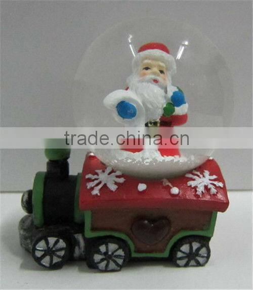 Water snow globes with flake snow inside