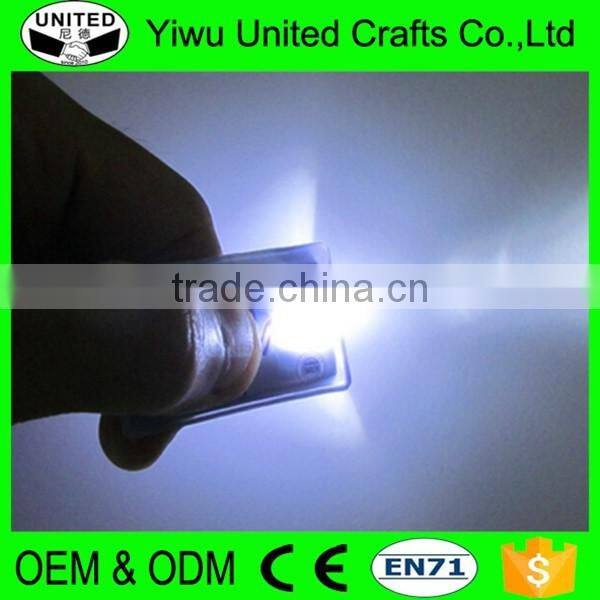 2016 promotional gift plastic custom printing clip on safety light