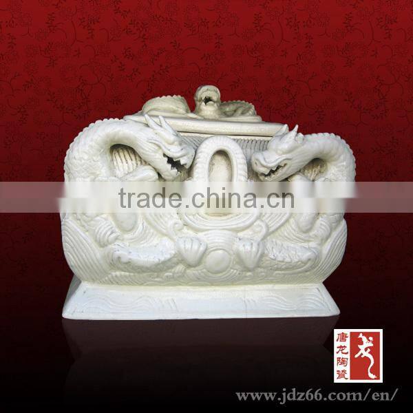 Chinese design white glazed hand carved dragon american coffin ceramic urn for good sale
