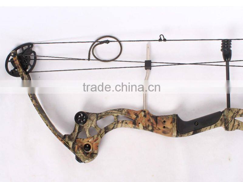 Archery hunting compound bow M153