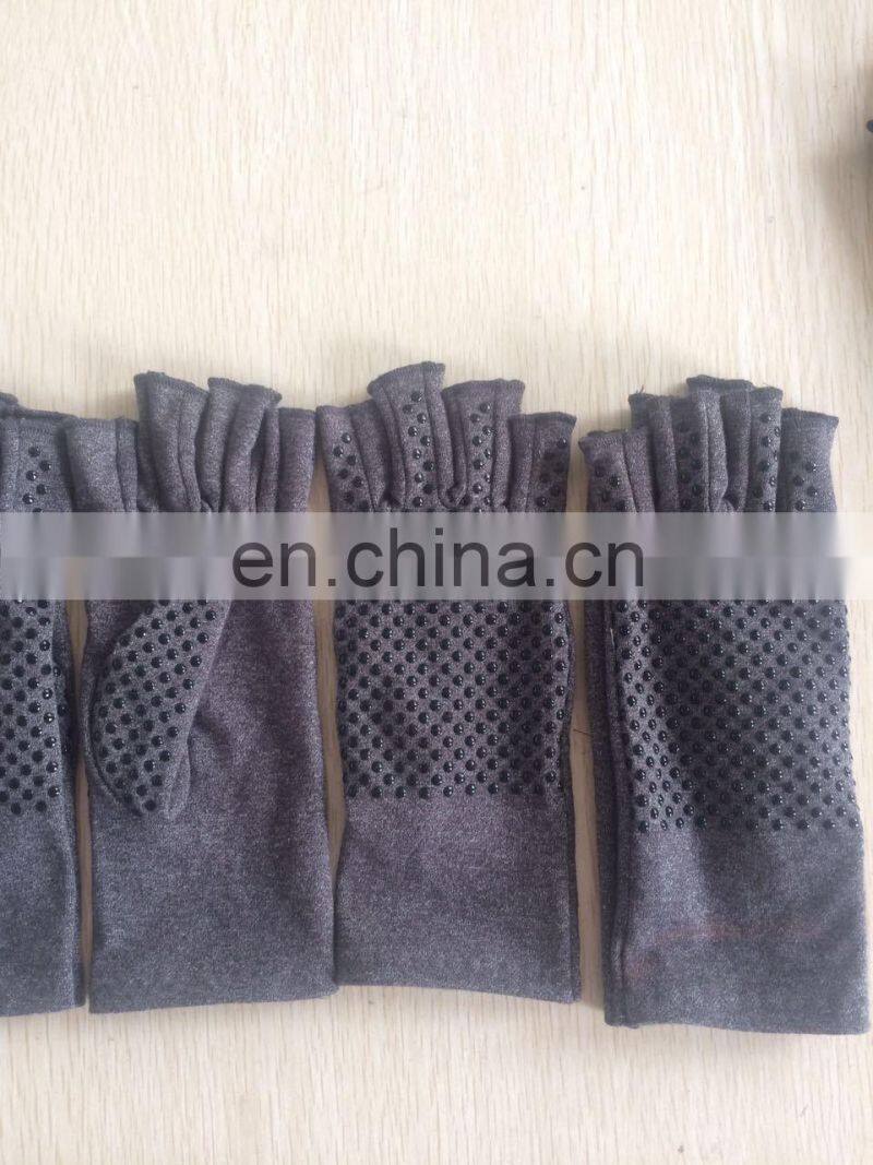 NEW Compression Magnetic Therapy Gloves Half Finger Gloves