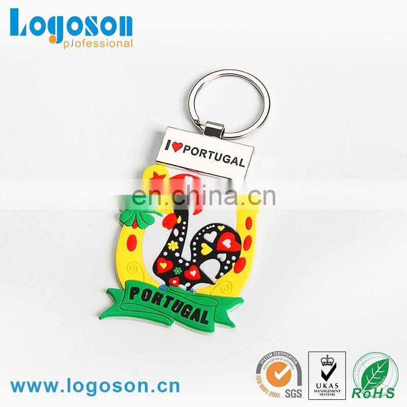 2016 top quality novelty souvenir custom design rubber keychain