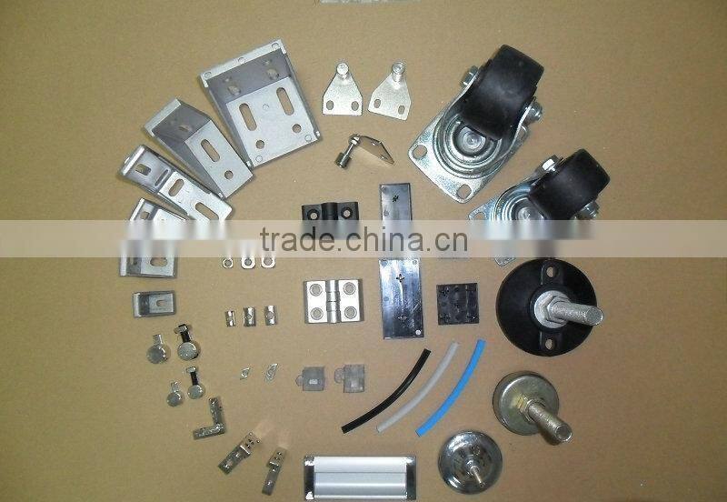 inside hidden corner bracket