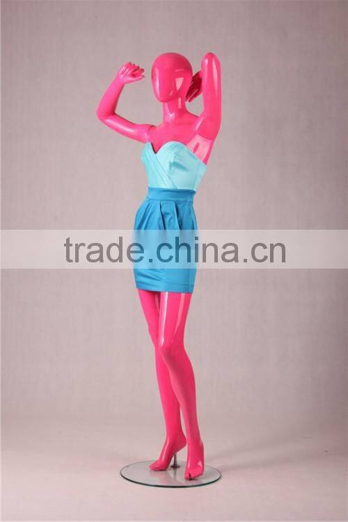 Christmas window display women mannequins with abstract face