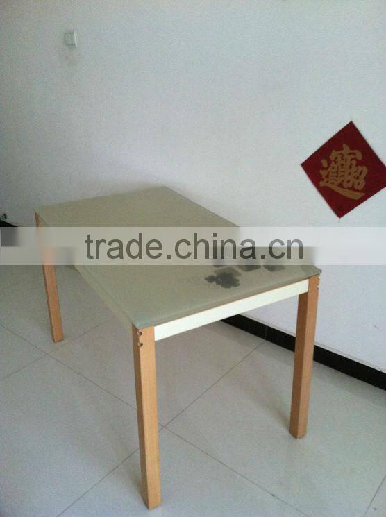 Fashion Design wooden leg dining table