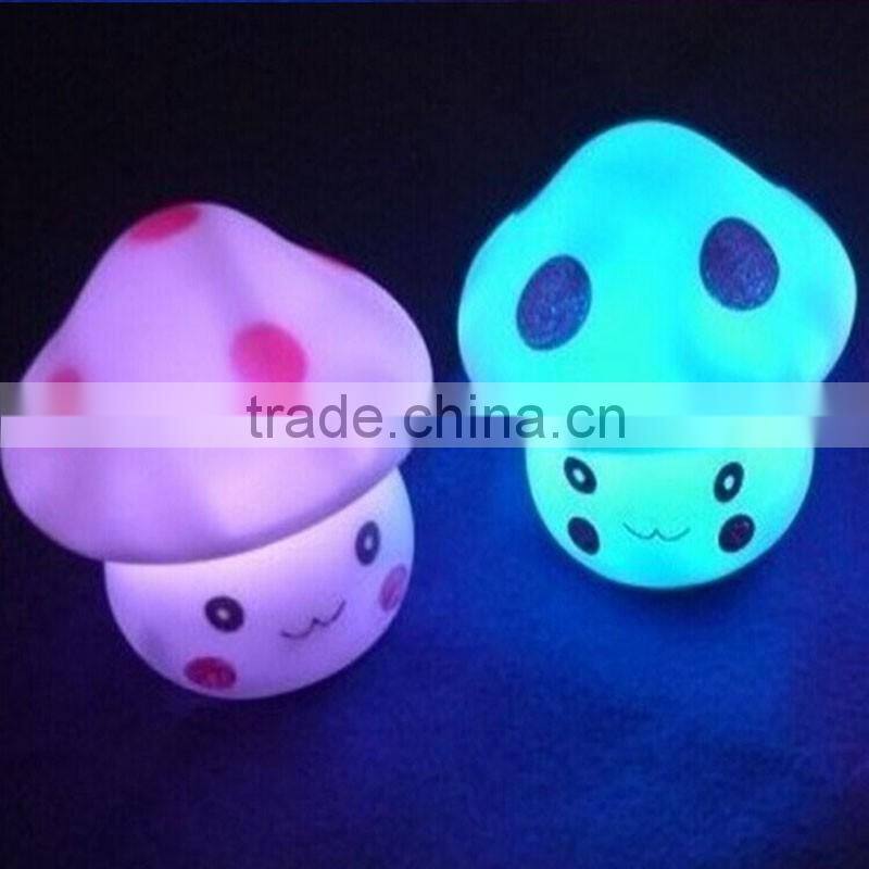 Mushroom cartoon design small multi-color free sample night light outlet
