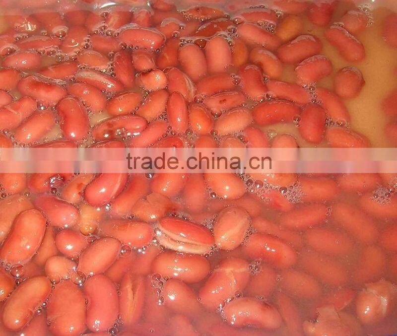 Fresh caned green peas