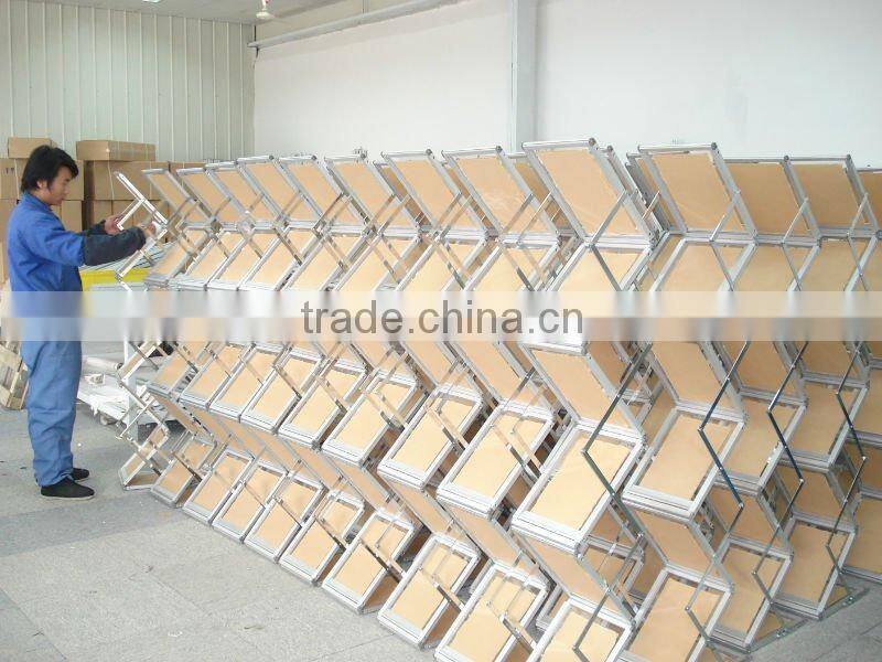 Aluminum Folding Brochure Stand