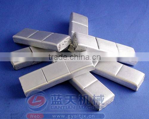 New Design And Reasonable Price Silver Charcoal Bar Extruder Machine