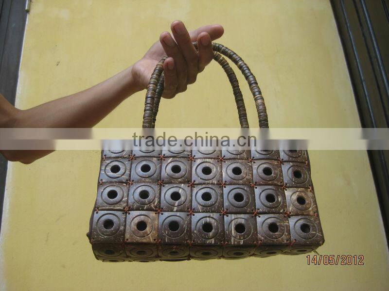 Pigs Painting Pricture by Coconut shell, 100% high quality from vietnam handicraft