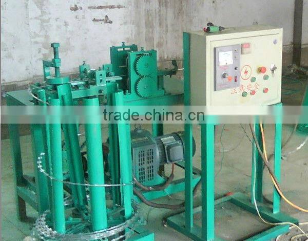 HOT!!!NEW razor barbed wire mesh machine