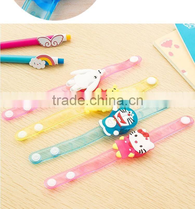 Promotional Christmas gifts customized kids play cartoon silicon LED glow bracelet