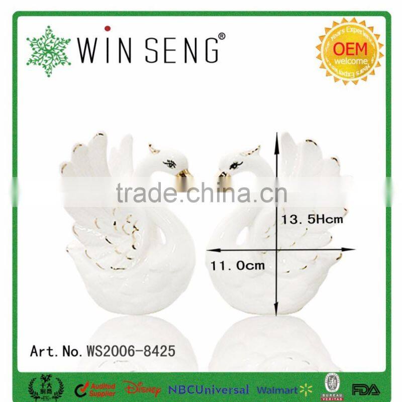 Ceramic swan for home decoration ceramic animal figurine
