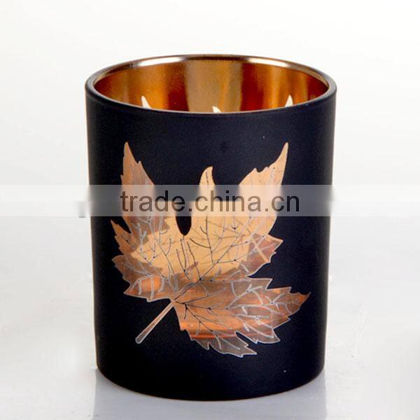 Machine made black colored maple shape candle cups