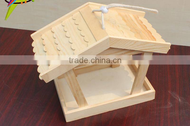 Gold supplier handicraft small pet nest with roof