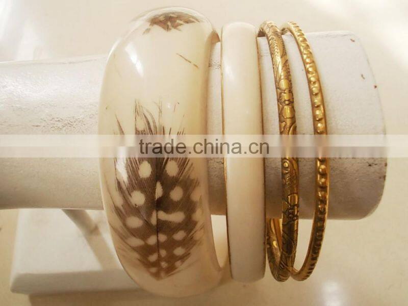 golden metal bangles