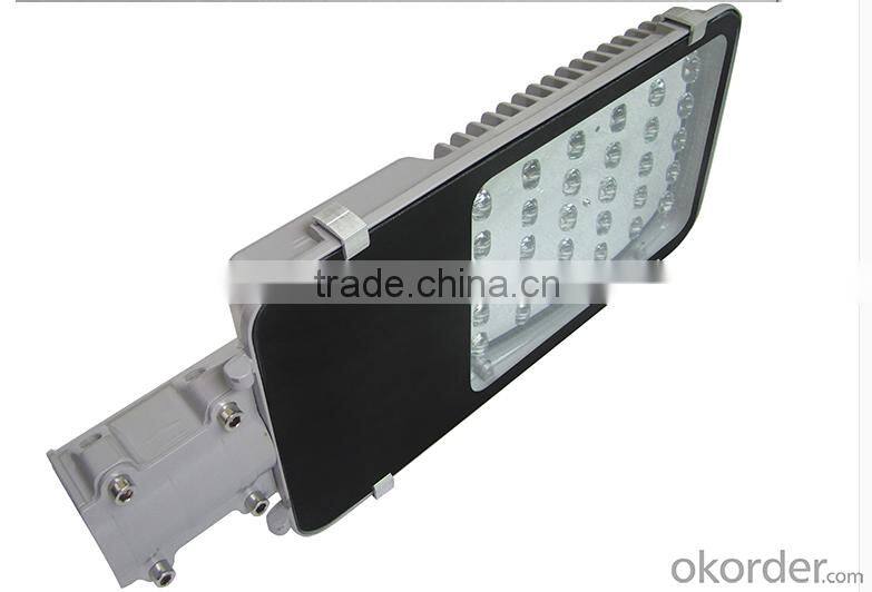 The LED Streetlamp CE ,CQC,CCC with New Type of Energy Conservation, Environmental Protection and Efficient