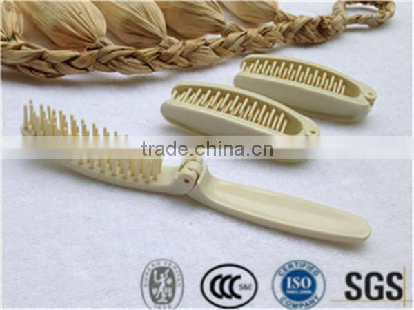 Disposable folding comb for travel kit