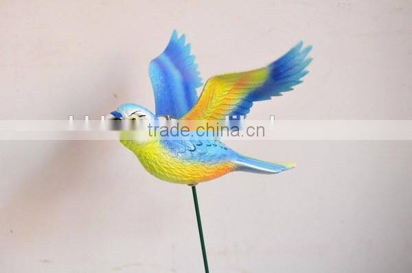 6 inch Parrot Plastic Flower Decorative Garden Stakes