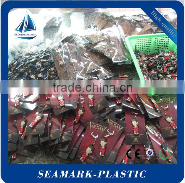 2016 promotional cheap custom made sports keychain 3d for teams