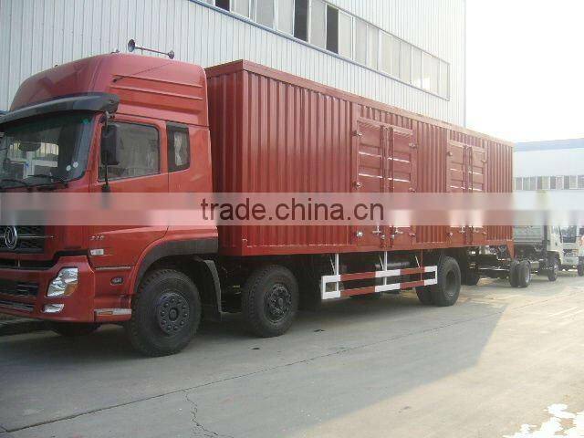 Dongfeng 6x2 insulated van cargo trucks