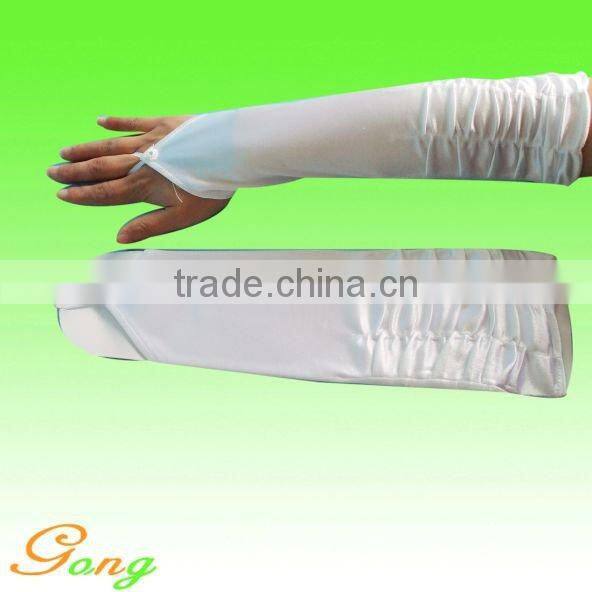 Hot sell party gloves with satin