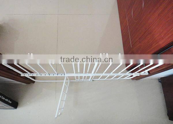 RH-4650 Carlson expandable metal child and pet safety gate with doors dog gate