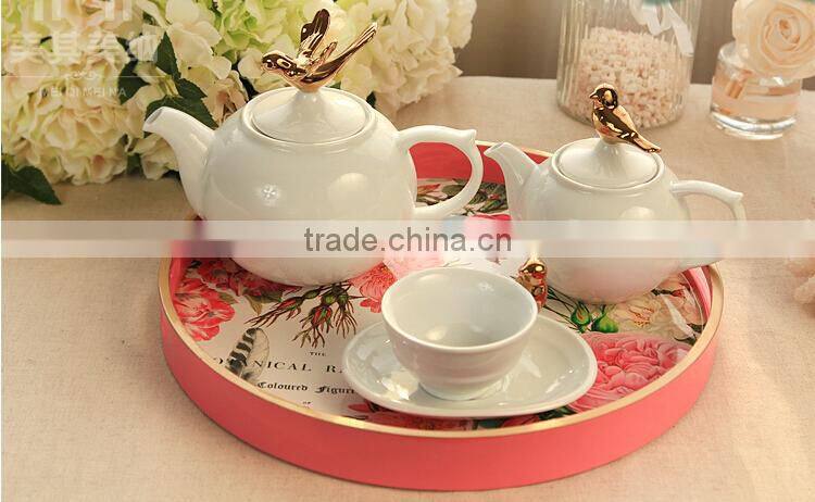 Coloured drawing or pattern pink round high-grade wooden serving tray,wooden bed tray