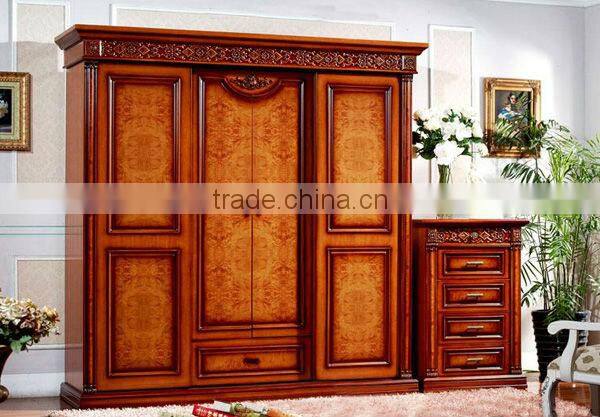 2013 year lastest design wooden classical European bedroom furniture