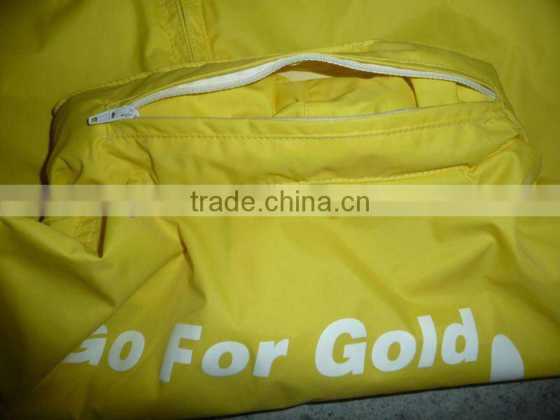 cheap 190T poly adult waterproof raincoat; Mens workwear Raincoat