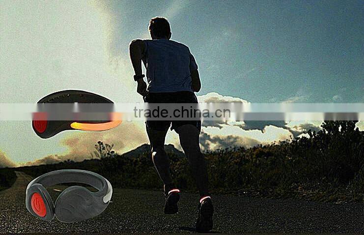 2015 New design flashing SHOE HOLDER fit for outdoor sports products running riding light in the night