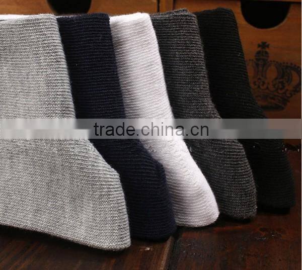 10 pcs/lot good quality solid socks free size for adults cotton breathable trendy men sport socks