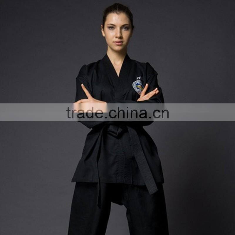 China Wholesales Men and Woman Marial Arts Wear Karate Uniform