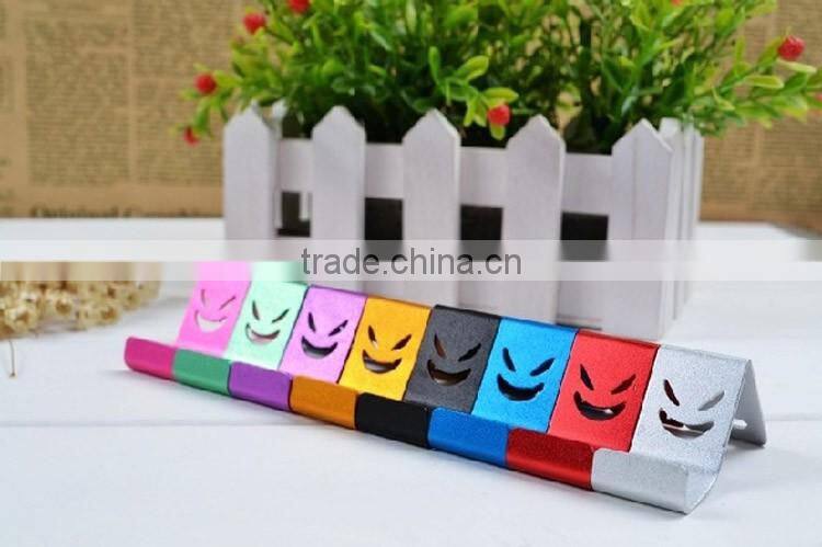 Universal Color Devil Smile Face Aluminum Metal Mini Cell Phone Holder Smartphone Hoder Phone Stand