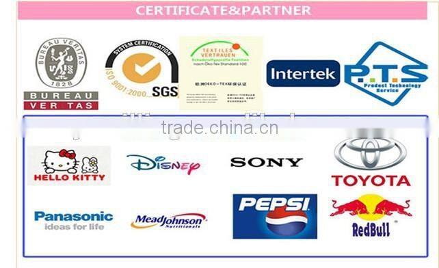 2015 New and unquic style fancy embroidery table cover