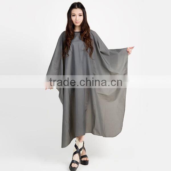 black waterproof barber cape/hairdresser cape