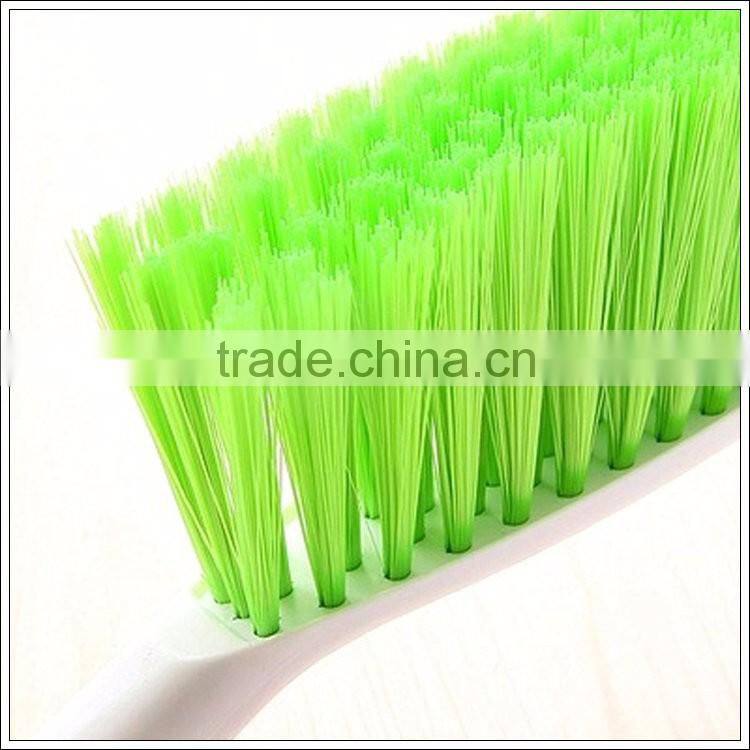 carpet cleaning brush