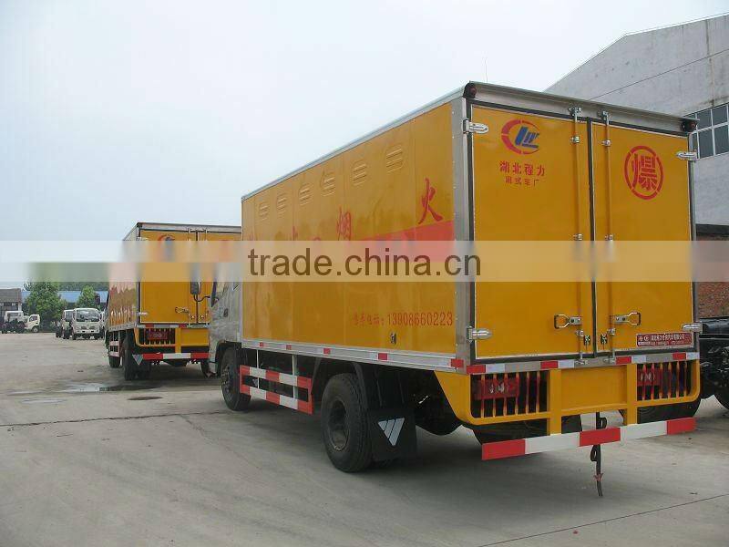 3-6t Foton 4x2 Van box Truck