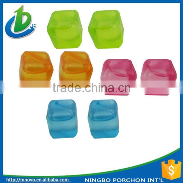 New arrival promotional Bar Accessories reusable plastic ice cubes