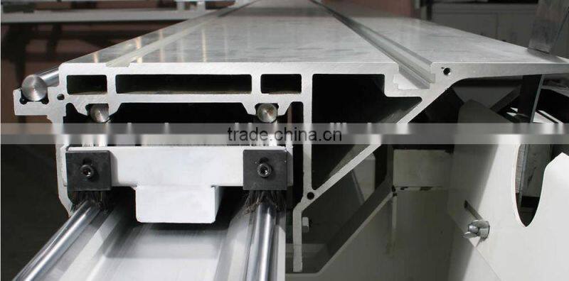 PUNTO400 CE woodworking panel saw