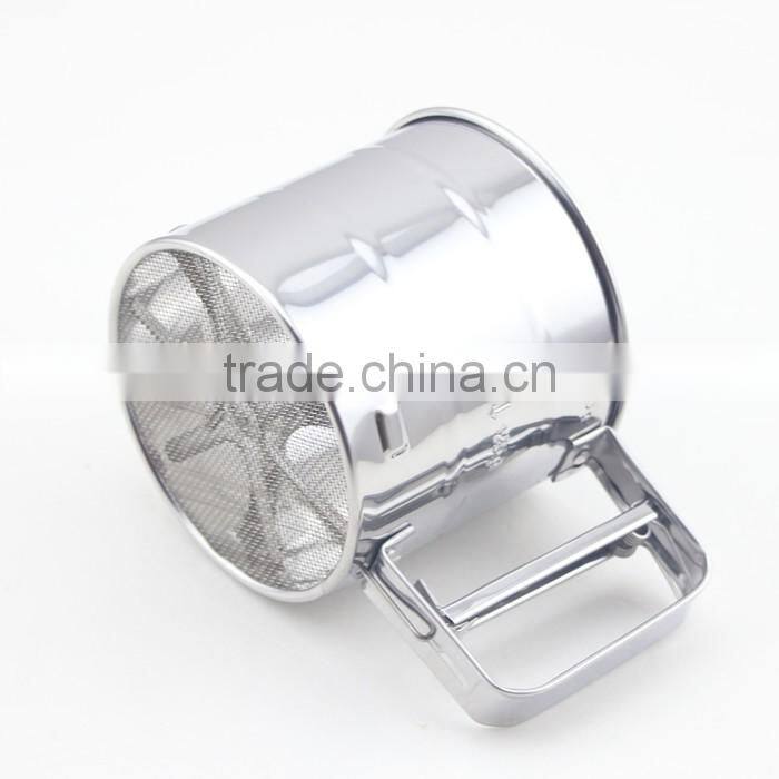 One-Handed Stainless Steel Cup Flour And Icing Sugar Sifter