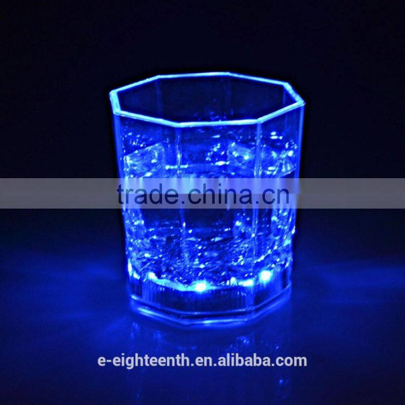 2016 fancy Mini LED Colorful Bar Pub Beer Wine Cup Party Flashing Light Glass mug