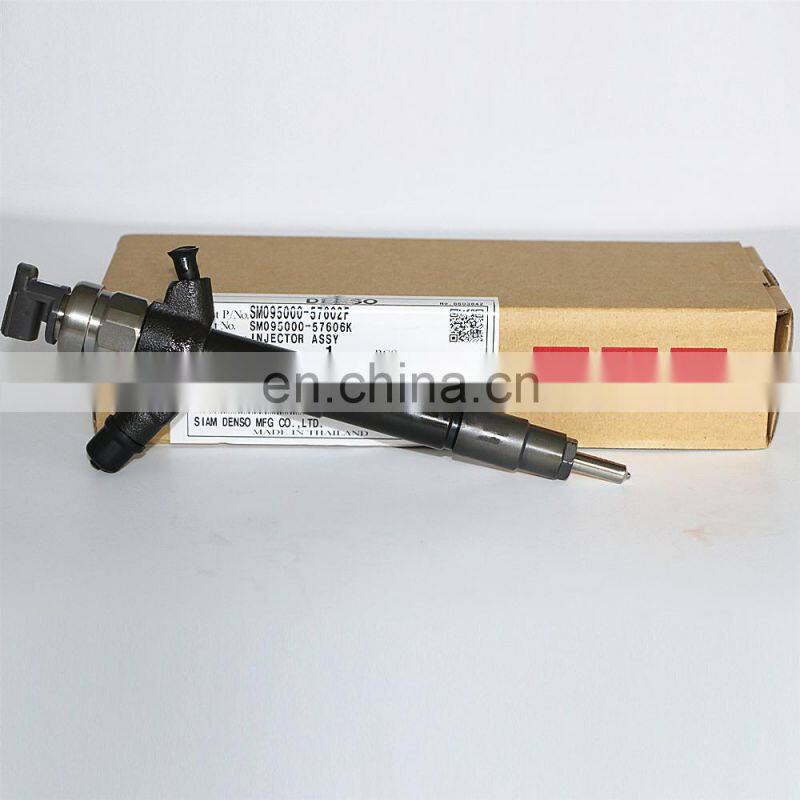 original diesel injector 095000-5760,1465A054 injector