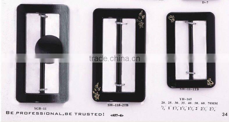 rectangle buckel in black color with a butterfly artwork