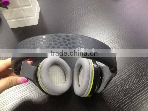 Special hotsell headphone with mic in ear