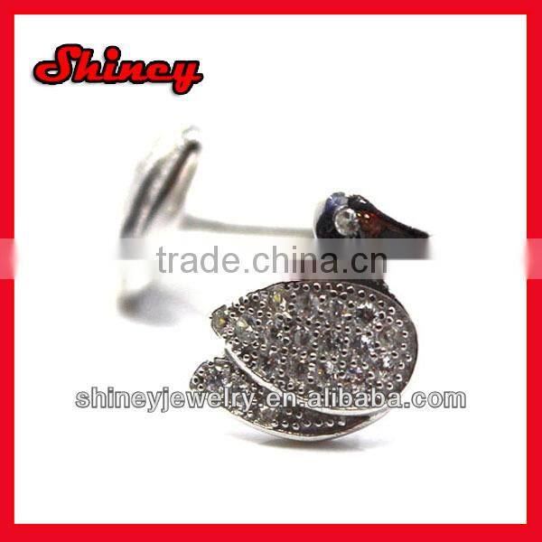 White & Yellow Round Diamond Micro Pave Setting Kite Shape Stud Earrings designer silver earring with pave cz